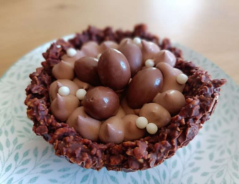 Un petit nid de Pâques au chocolat facile !