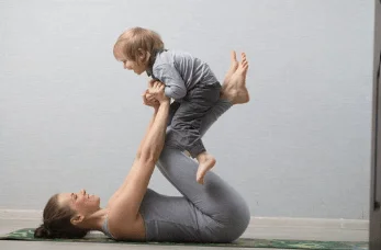 démonstration de l'acroyoga