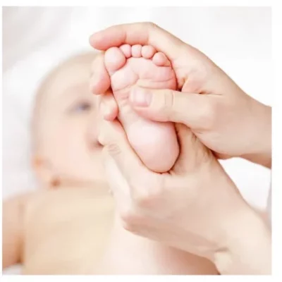 massage bébé - OptiMoms