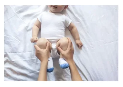 massage bébé - OptiMoms